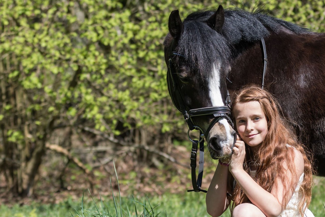 Bild 25 - Fotoshooting im Wald